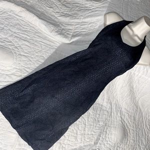 GUESS Body Fitting Summer Dress Size M